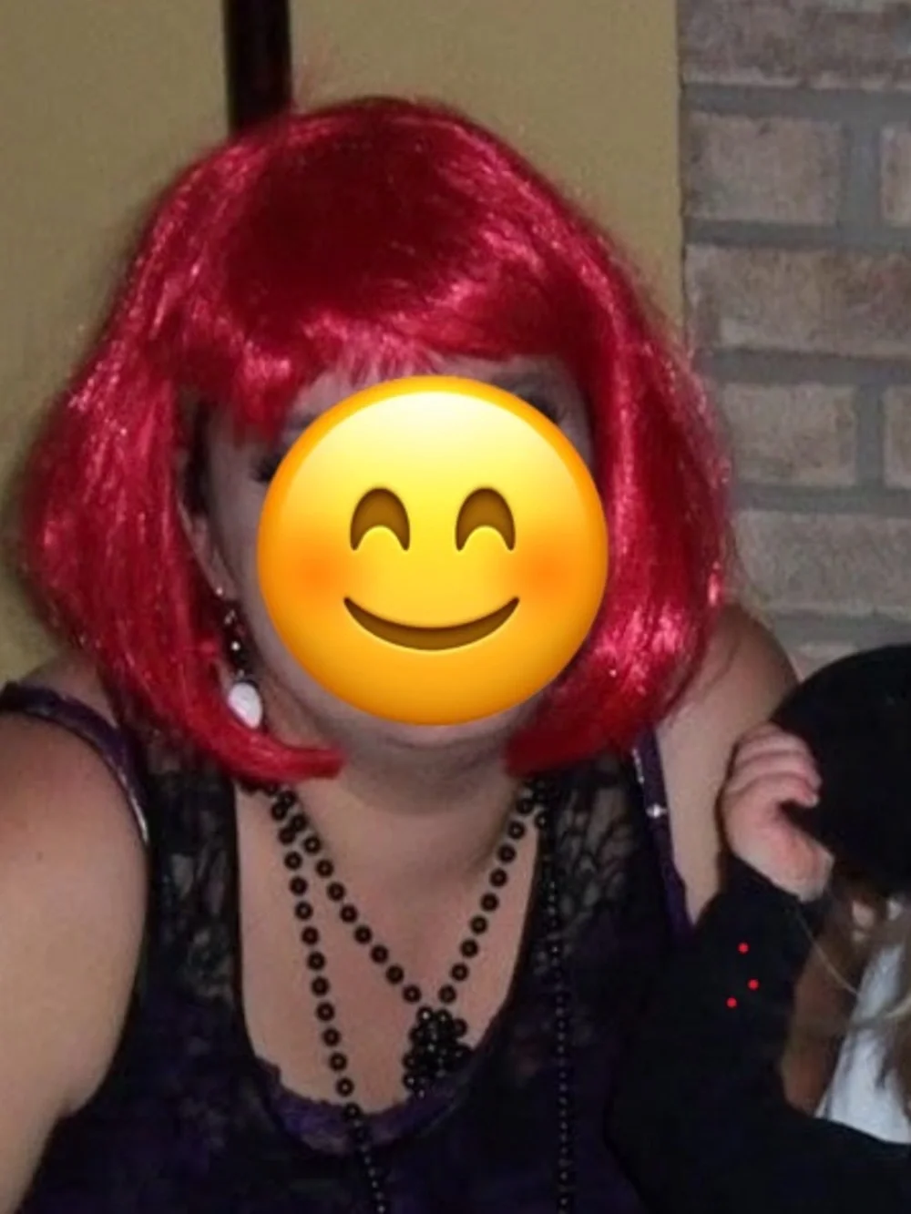 Vibrant Red short bob wig for-costume/club wear